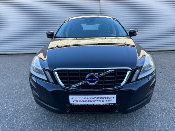 volvo-xc-60-diesel-2011-big-8