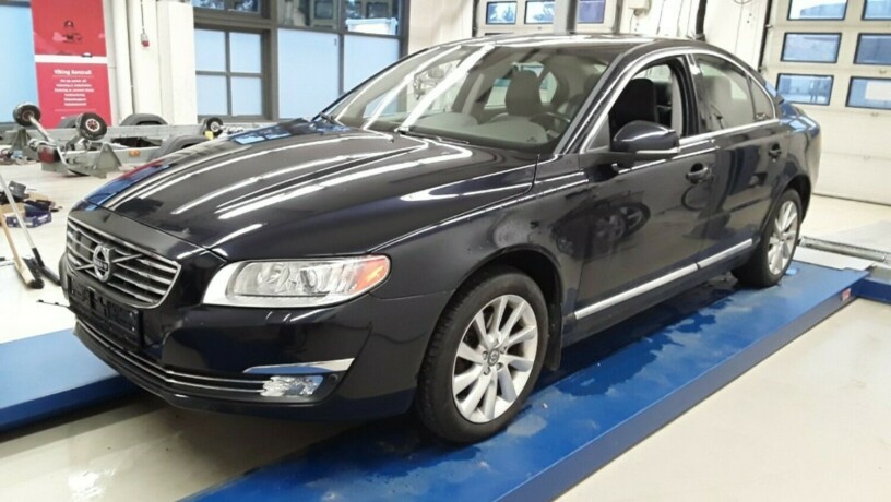 volvo-s80-diesel-2014-big-2