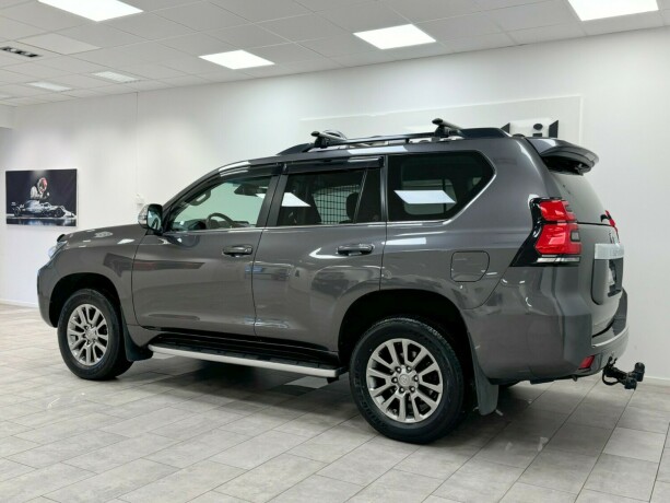 toyota-land-cruiser-diesel-2020-big-2