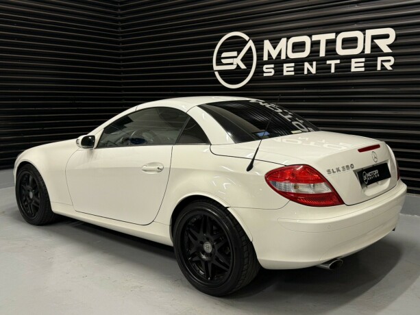 mercedes-benz-slk-bensin-2006-big-6