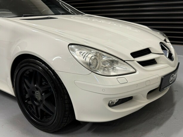 mercedes-benz-slk-bensin-2006-big-2