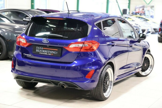 ford-fiesta-bensin-2018-big-2