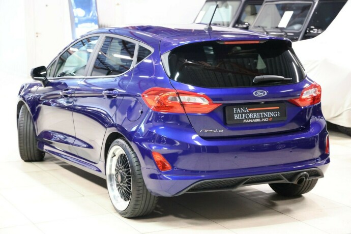 ford-fiesta-bensin-2018-big-1