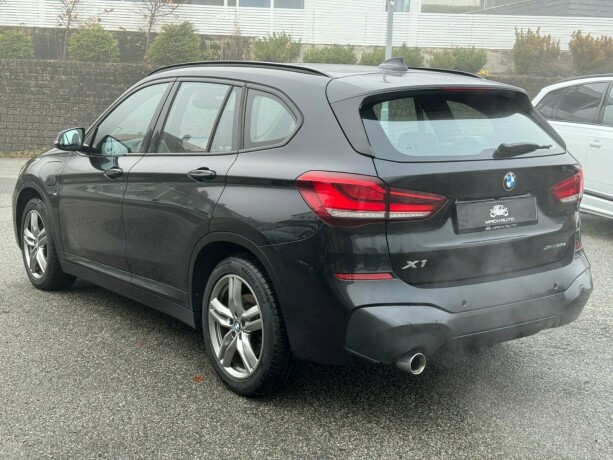 bmw-x1-elektrisitetbensin-2021-big-5