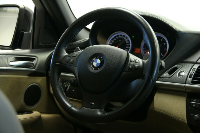 bmw-x6-m-bensin-2010-big-9