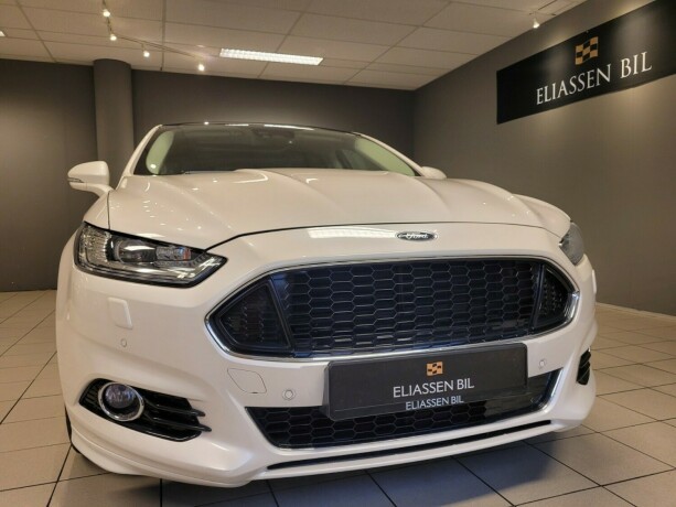 ford-mondeo-bensin-2015-big-9