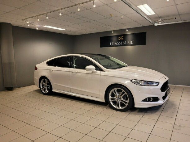 ford-mondeo-bensin-2015-big-2