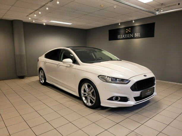 ford-mondeo-bensin-2015-big-11