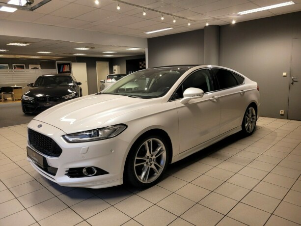 ford-mondeo-bensin-2015-big-7