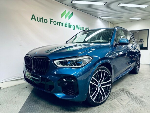 bmw-x5-elektrisitetbensin-2022-big-1