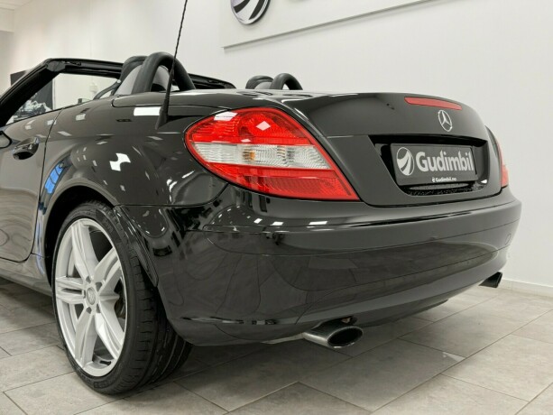 mercedes-benz-slk-bensin-2006-big-3