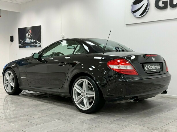 mercedes-benz-slk-bensin-2006-big-5