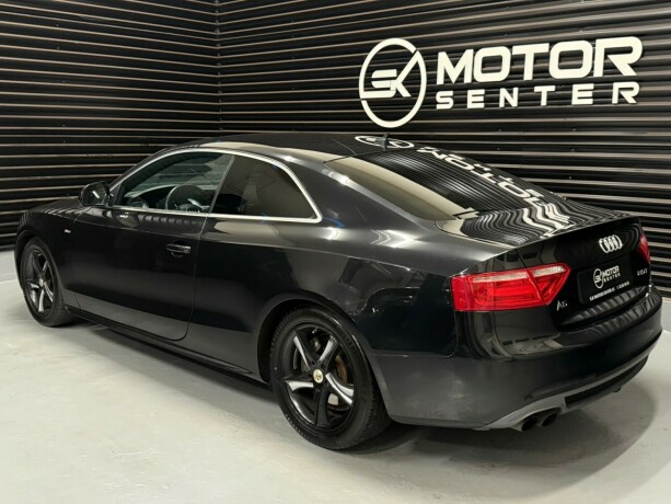 audi-a5-bensin-2009-big-1