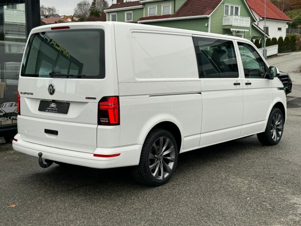 volkswagen-transporter-diesel-2021-big-4