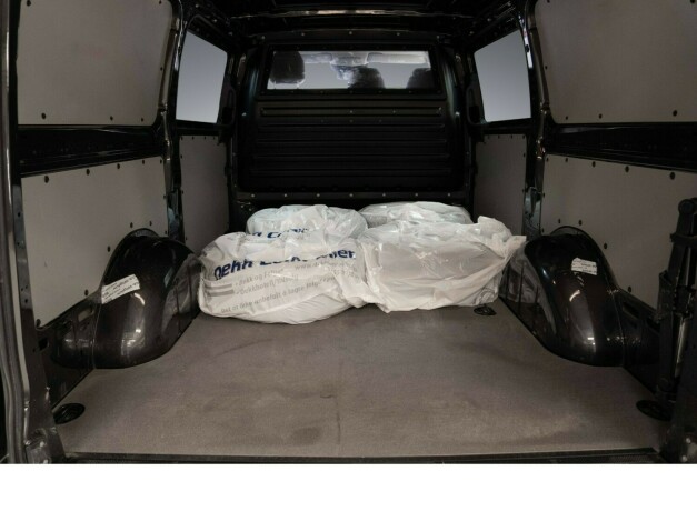 mercedes-benz-vito-diesel-2022-big-27