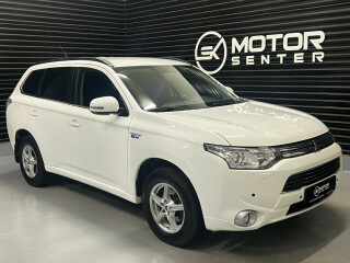 Mitsubishi | Outlander | Elektrisitet+bensin | 2014