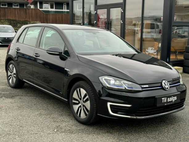 volkswagen-golf-elektrisitet-2020-big-2