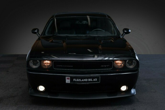 dodge-challenger-bensin-2011-big-6