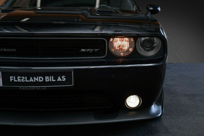 dodge-challenger-bensin-2011-big-7