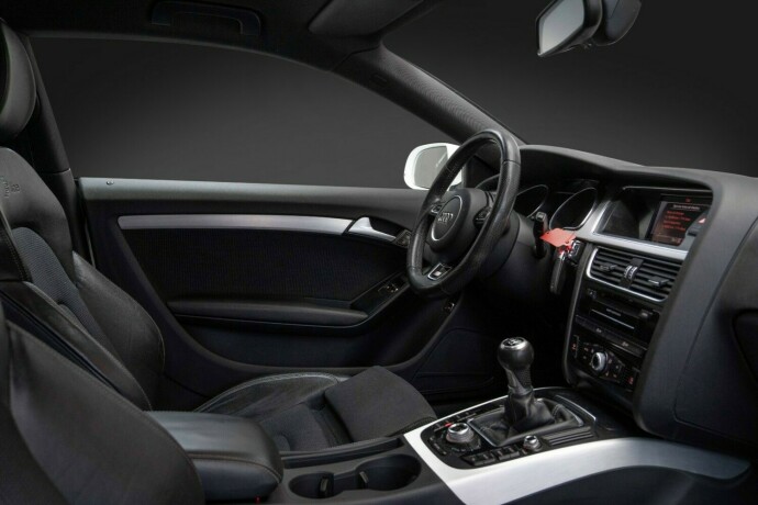 audi-a5-bensin-2012-big-27