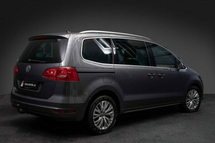 volkswagen-sharan-diesel-2015-big-8