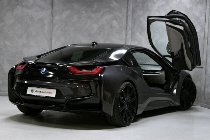 bmw-i8-elektrisitetbensin-2015-big-3