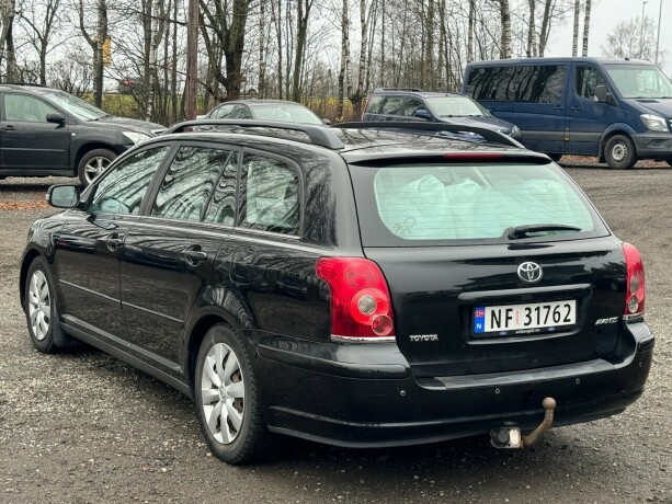 toyota-avensis-bensin-2008-big-2