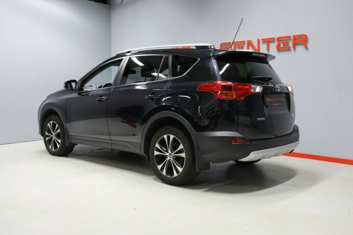 toyota-rav4-diesel-2015-big-3