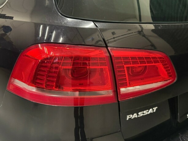 volkswagen-passat-bensin-2014-big-6