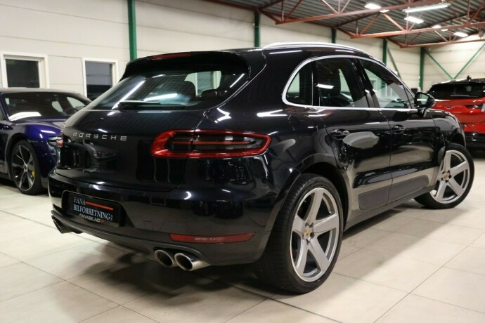 porsche-macan-bensin-2017-big-2