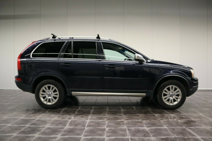 volvo-xc-90-diesel-2009-big-2