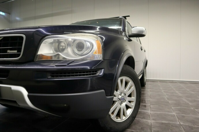 volvo-xc-90-diesel-2009-big-15