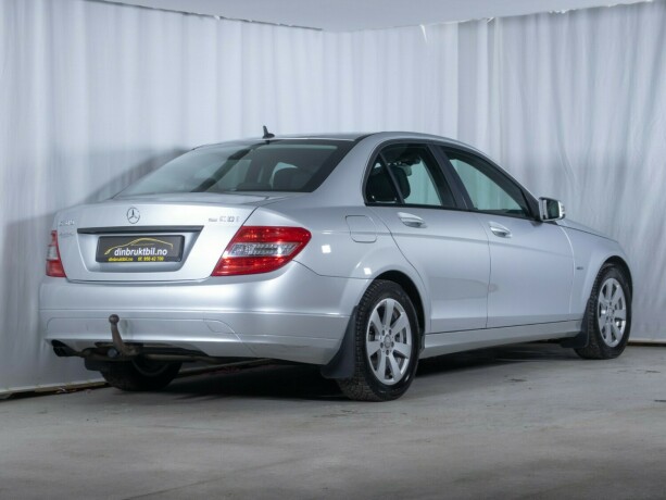 mercedes-benz-c-klasse-diesel-2011-big-3