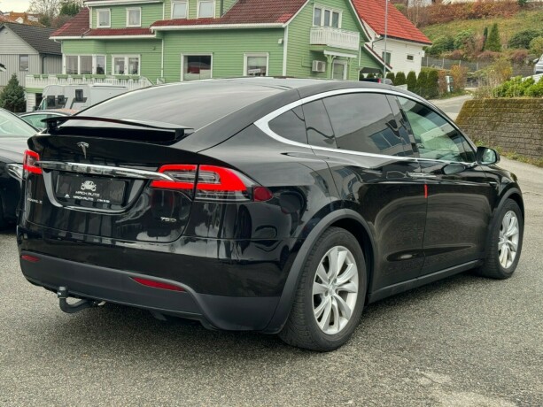 tesla-model-x-elektrisitet-2018-big-5