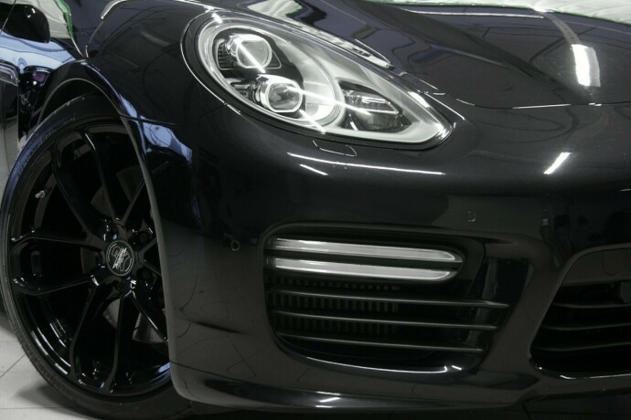 porsche-panamera-bensin-2014-big-46