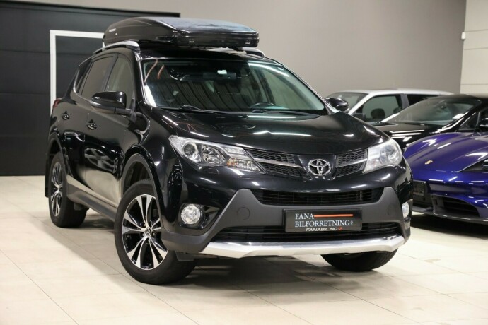 toyota-rav4-bensin-2015-big-3