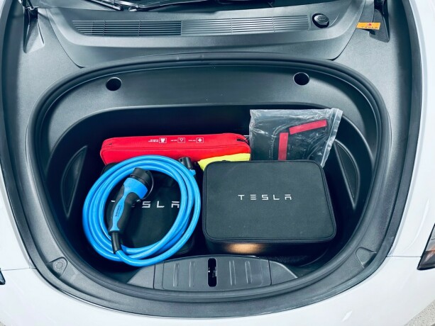 tesla-model-3-elektrisitet-2021-big-31