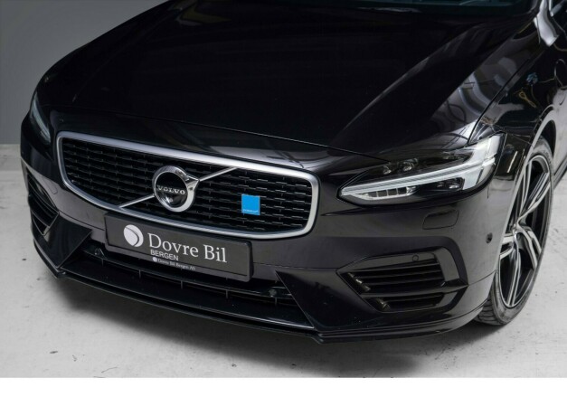 volvo-s90-elektrisitetbensin-2018-big-1