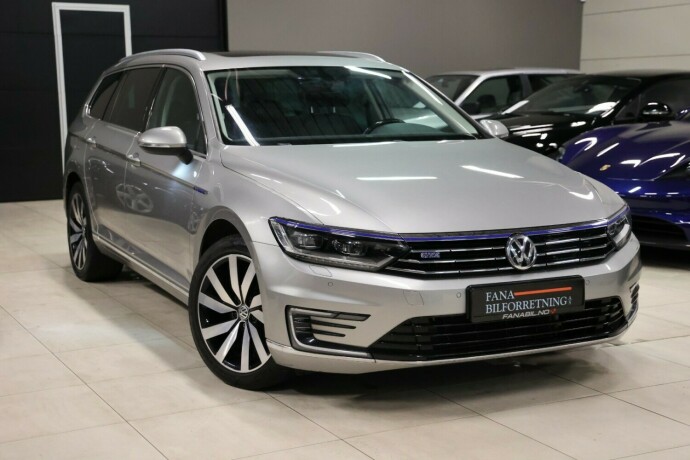 volkswagen-passat-elektrisitetbensin-2017-big-3