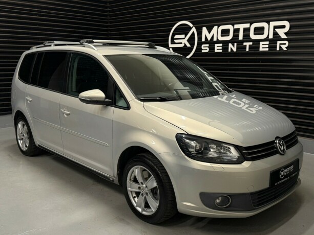 volkswagen-touran-diesel-2012-big-0