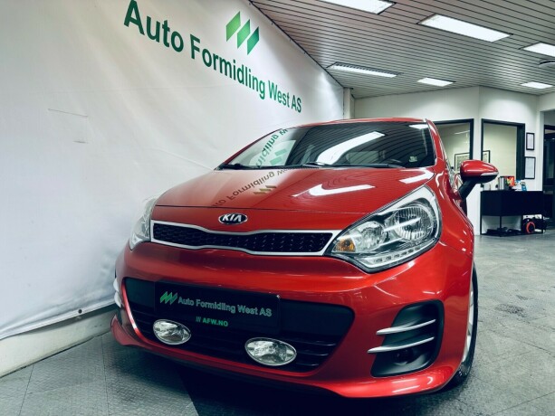 kia-rio-bensin-2015-big-2