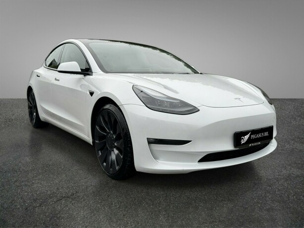 tesla-model-3-elektrisitet-2023-big-2