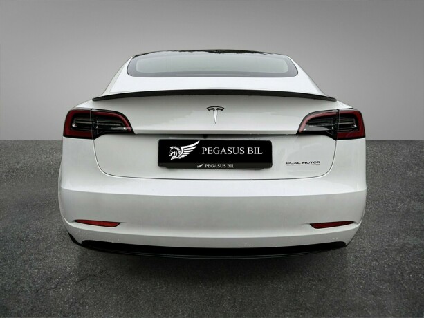 tesla-model-3-elektrisitet-2023-big-5