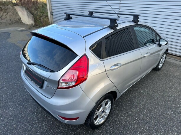 ford-fiesta-bensin-2013-big-7