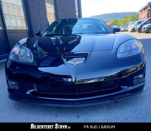 chevrolet-corvette-bensin-2011-big-4