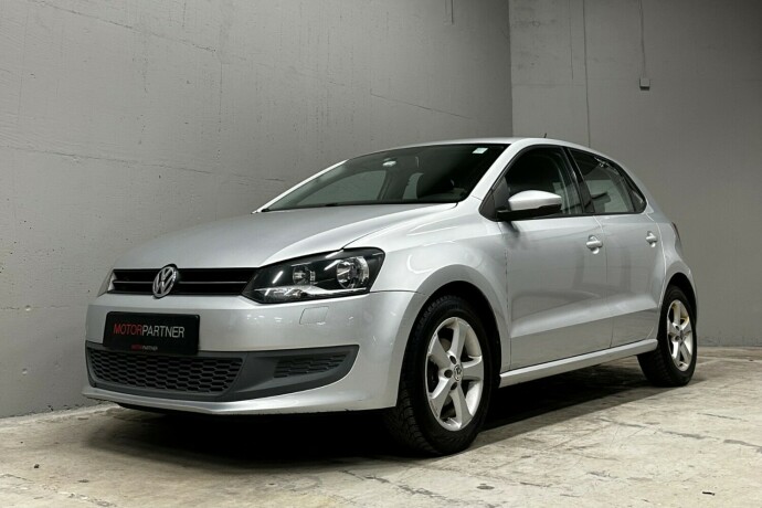 volkswagen-polo-bensin-2010-big-3