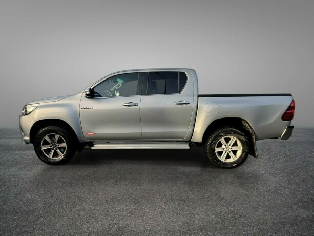 toyota-hilux-diesel-2017-big-7