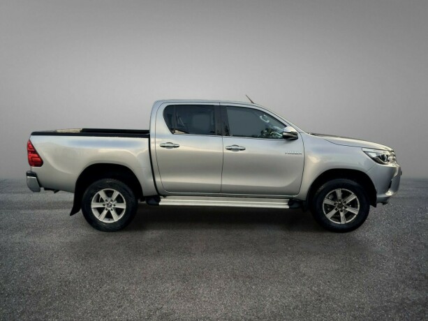 toyota-hilux-diesel-2017-big-3