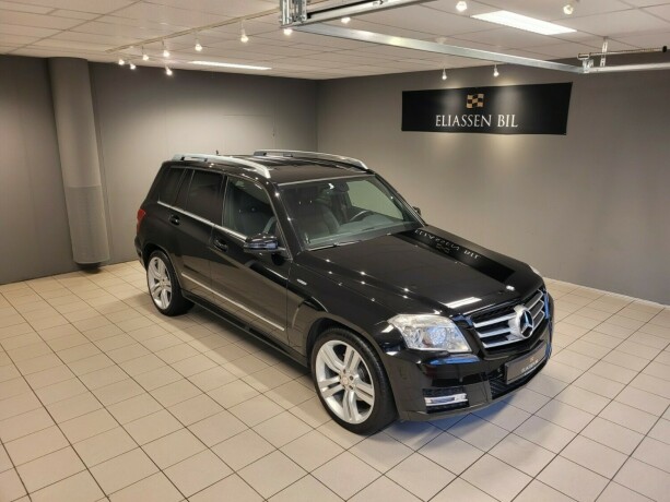 mercedes-benz-glk-diesel-2011-big-1