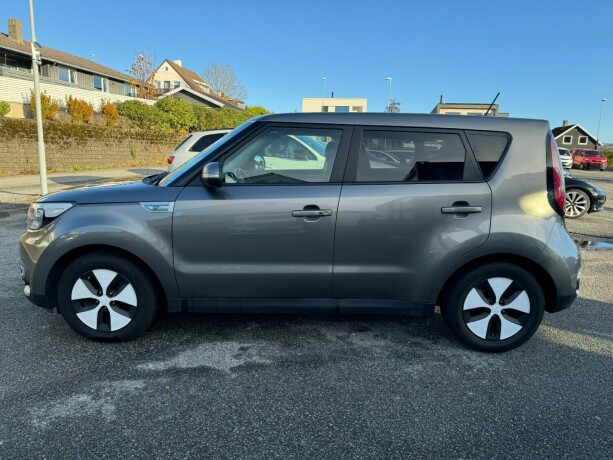 kia-soul-elektrisitet-2015-big-6